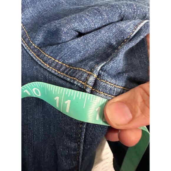 Torrid women’s perfect boyfriend cut straight leg medium wash low rise plus size - Picture 9 of 12